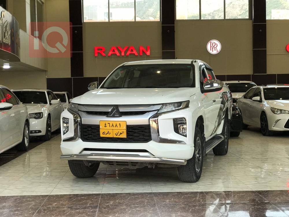 میتسوبیشی L200